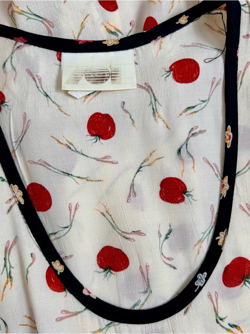 Vintage Zoe California tomato and chive print midi dress - Picture 2 of 6
